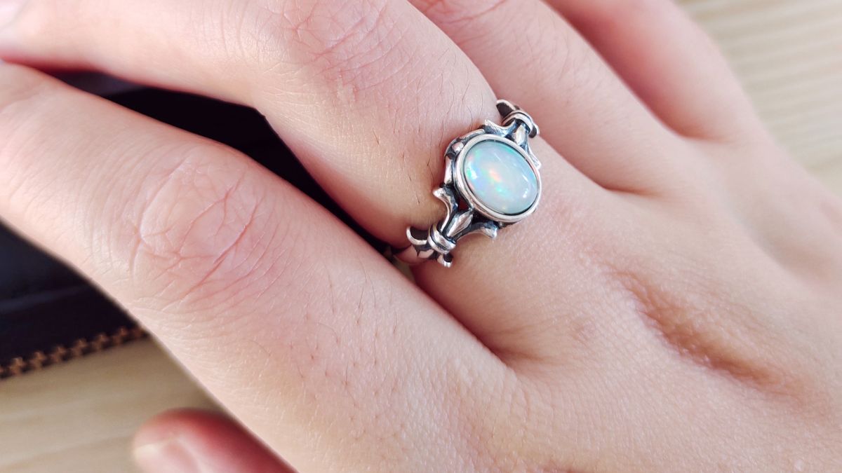 Diamond and Opal Gemstones