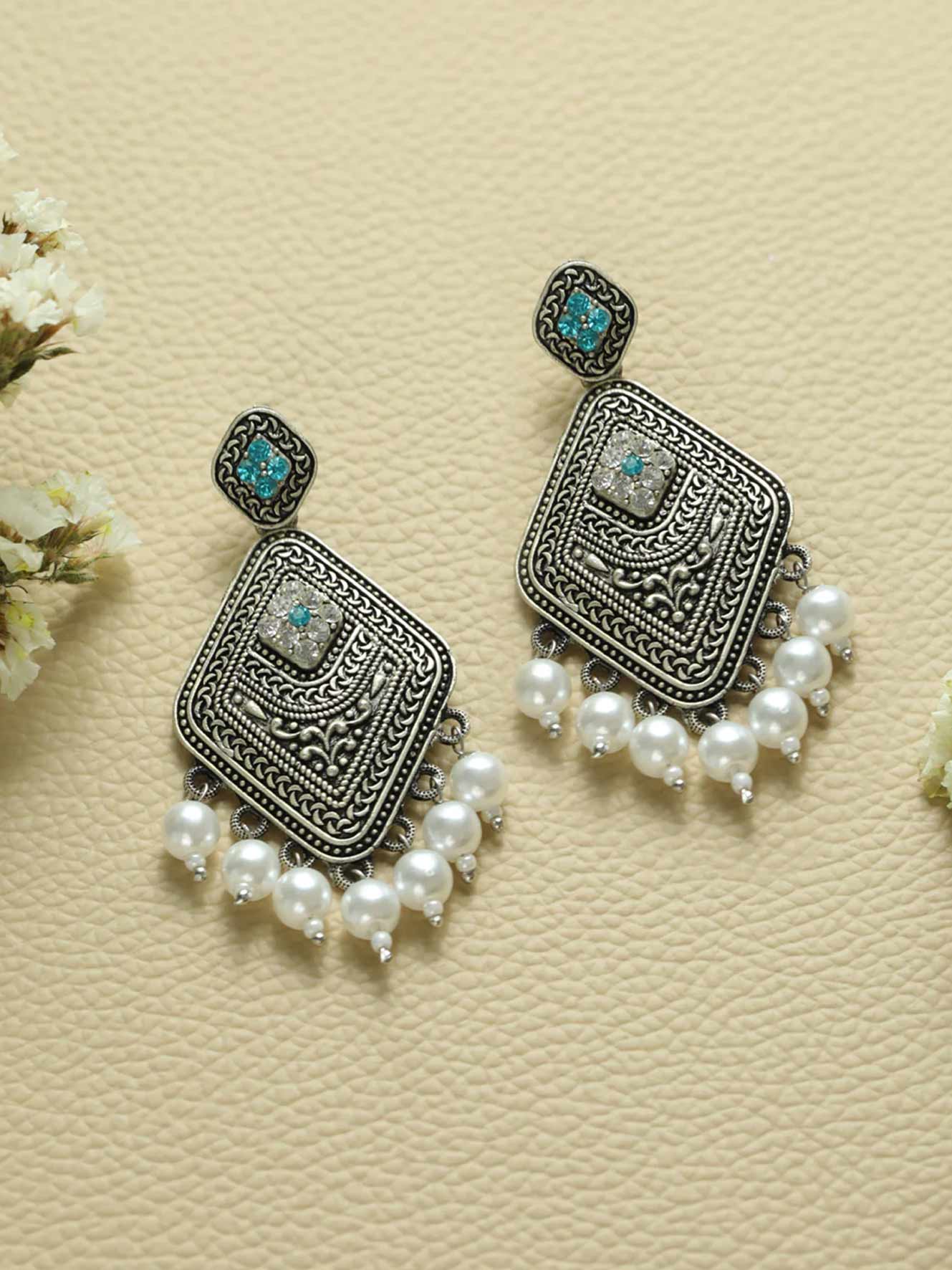 Drop earrings for women
