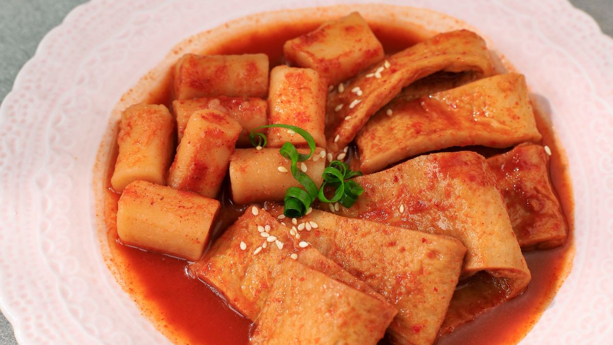 Easy And Quick Recipe To Make Korean Fish Cakes For Soup