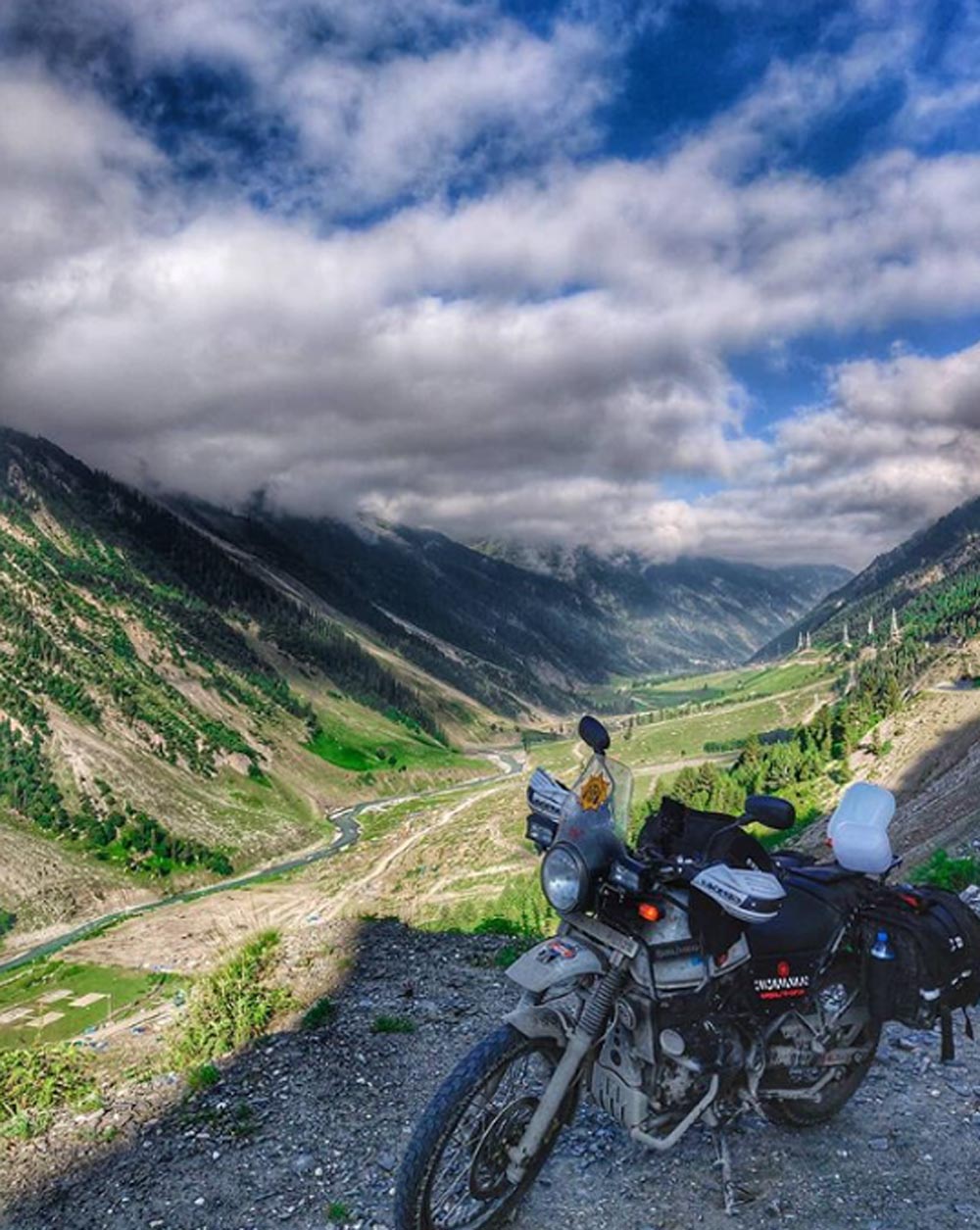 How to reach Baltal Valley