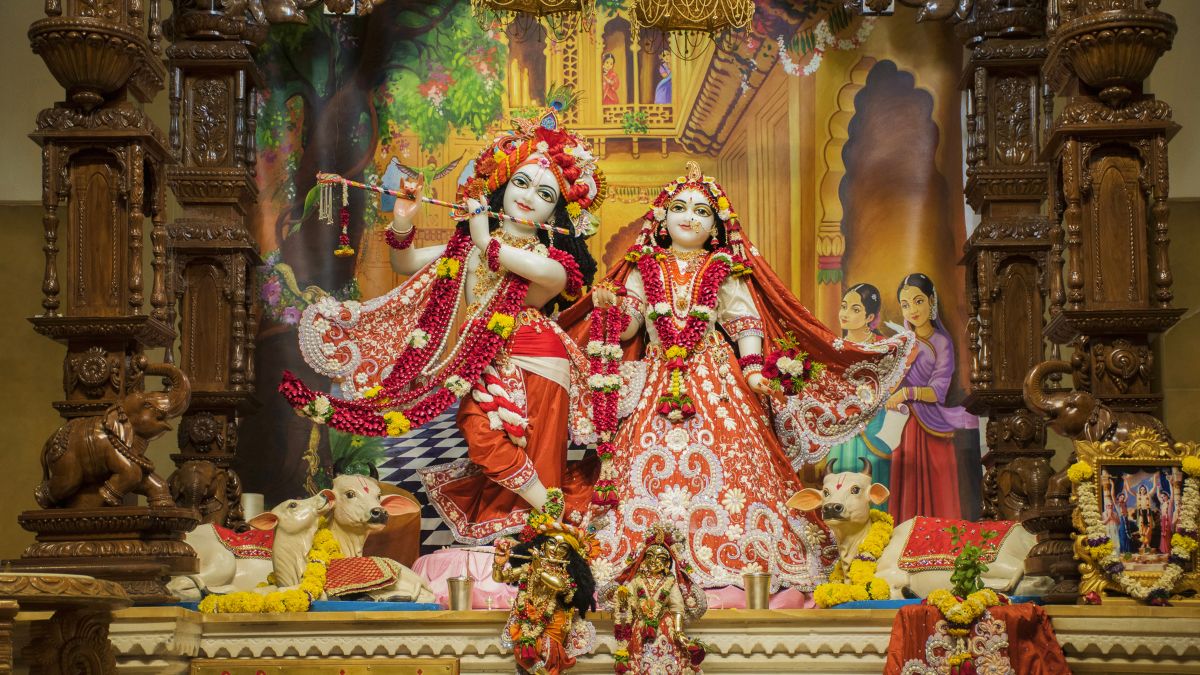 Krishna Quotes On Love life