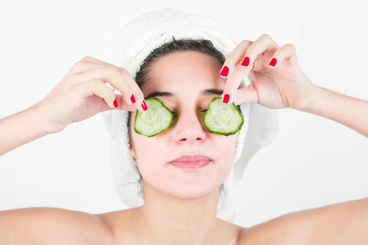 cucummber for eyes