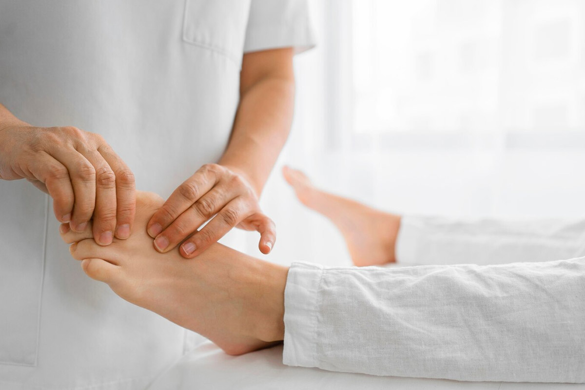 diseases that causes numbness in hands