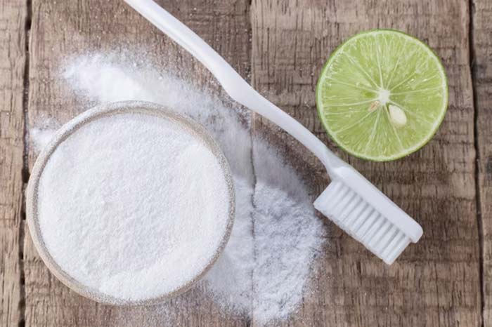 how to remove bad smell from shoes with baking powder