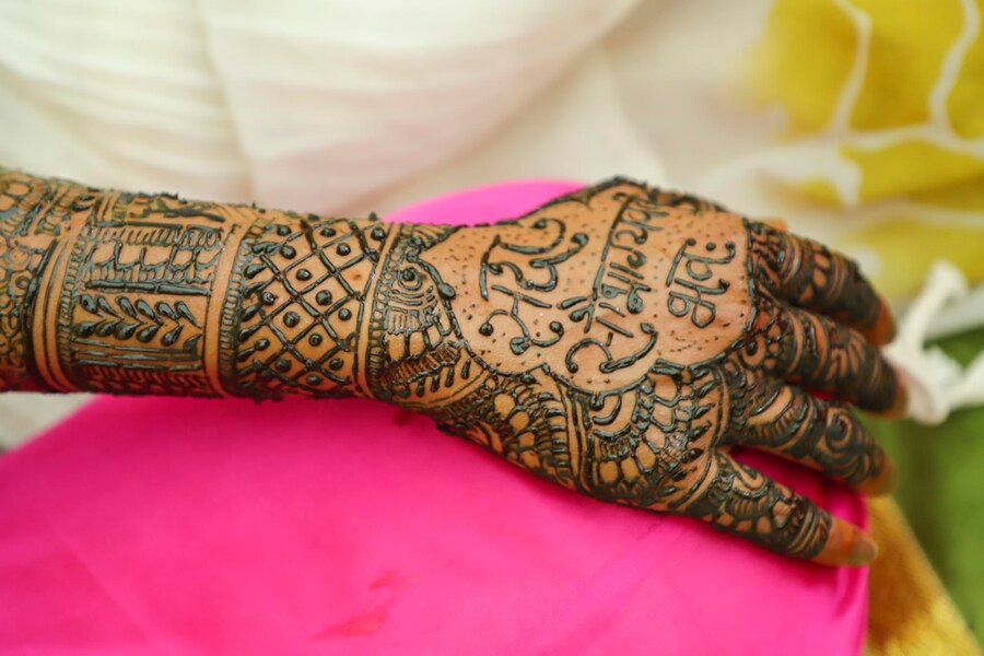 mehndi design for bride