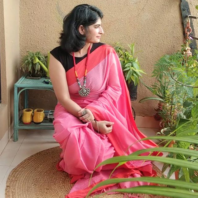 professional look saree for office