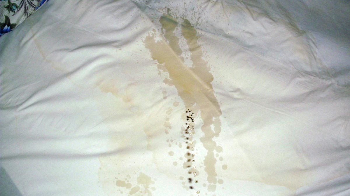 wash bed sheet stains