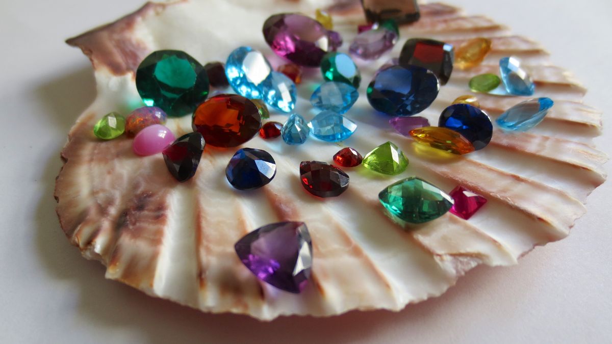 which gemstone is good for april born people