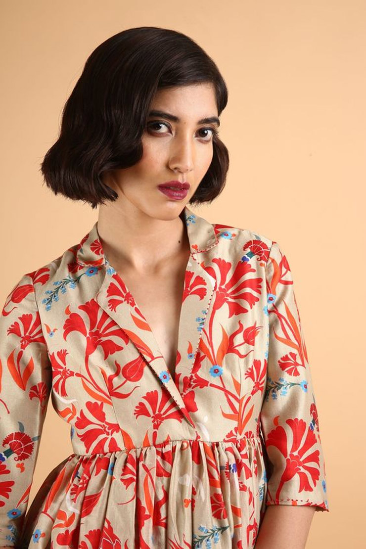 Coat Collar Neckline Short Kurti