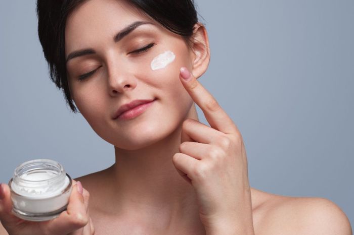 Stay beautiful all day long follow these night time skin care tips