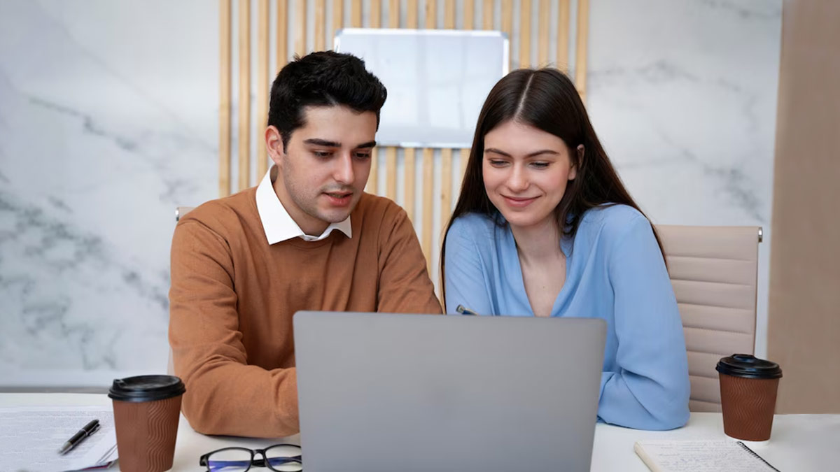 can apply iet india scholarship program