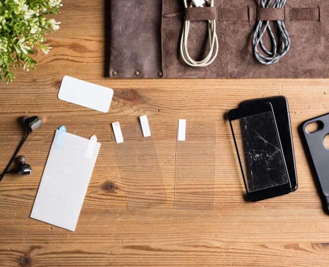 does tempered glass protect screen from cracking