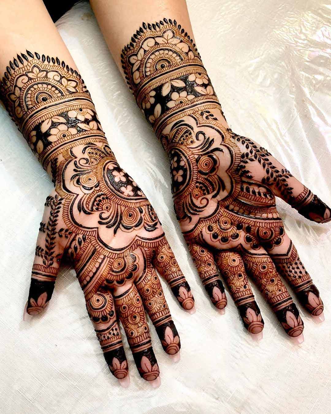 full hand easy mehndi