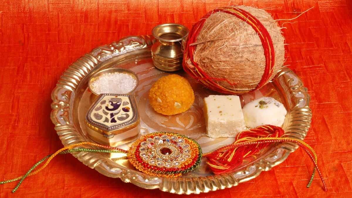 raksha bandhan why we should apply tilak on coconut