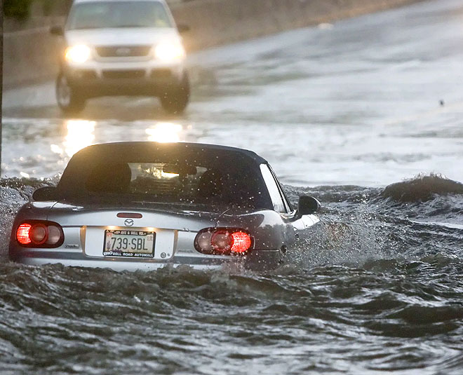 safety precautions to be taken during floods