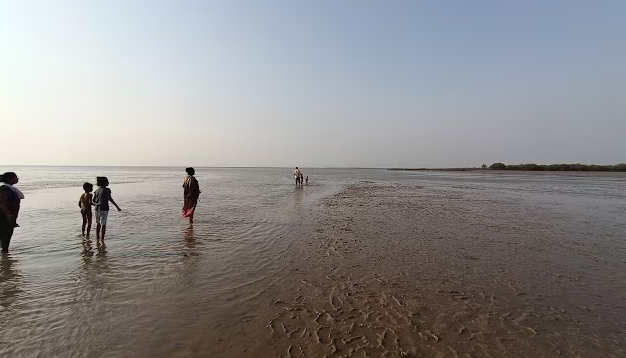 Bechtel Beach, Jamnagar Gujarat