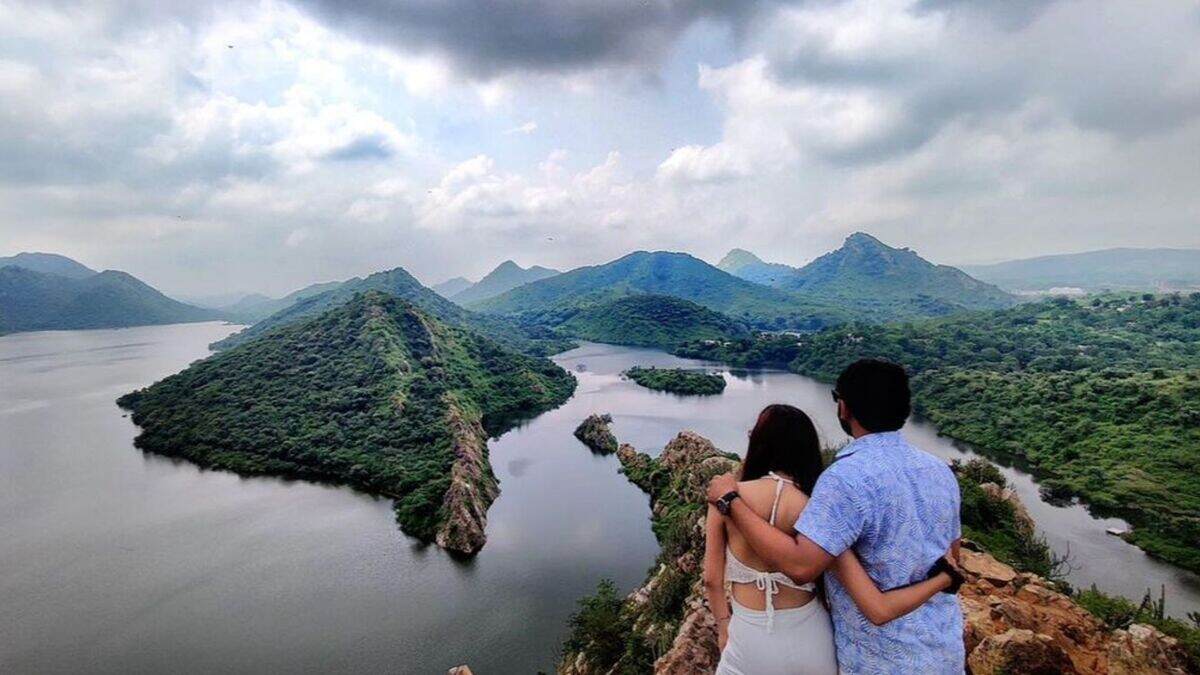 Cheap Valentine Day Tour Packages