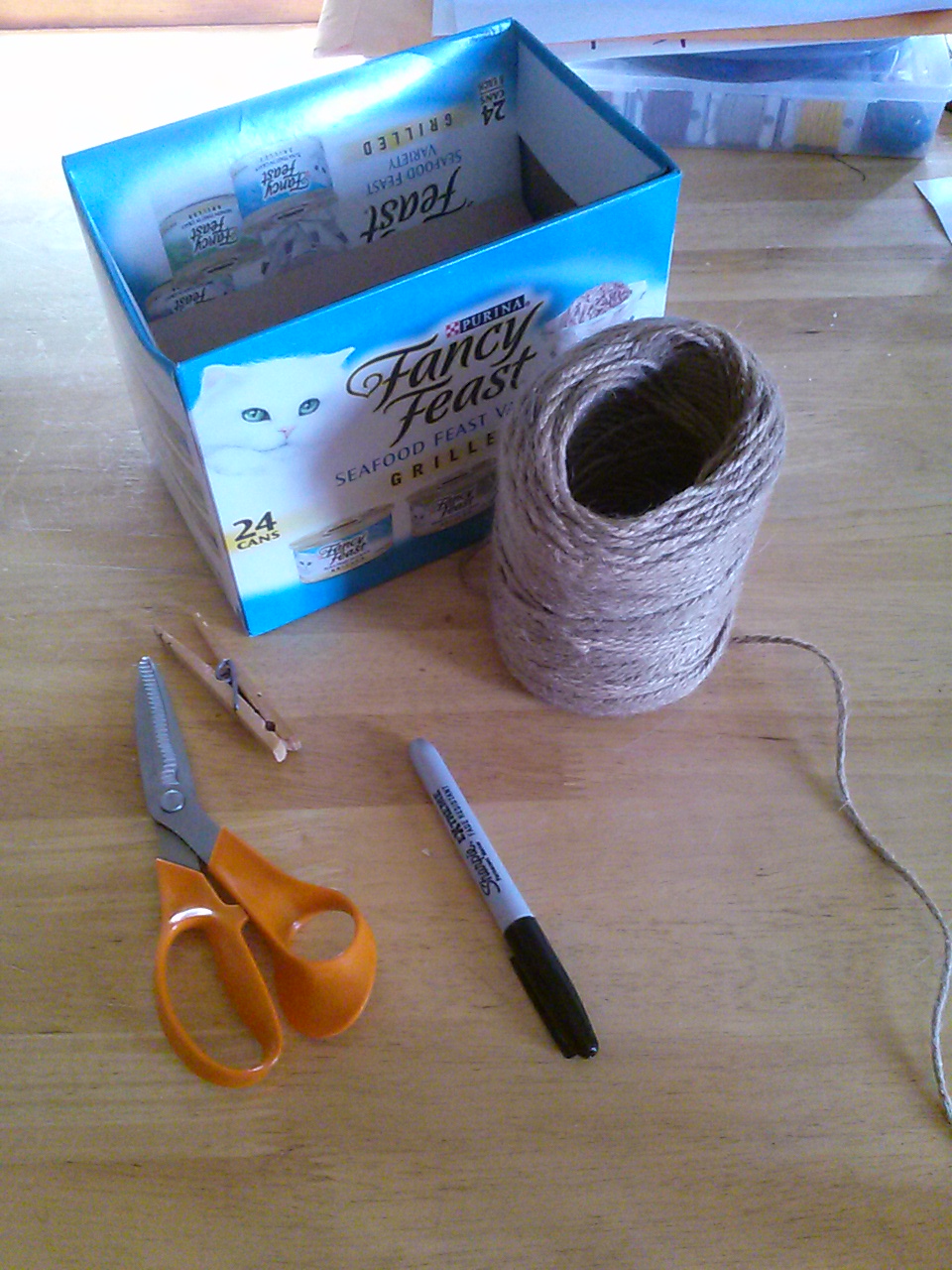 How do you make a cardboard box look like a basket