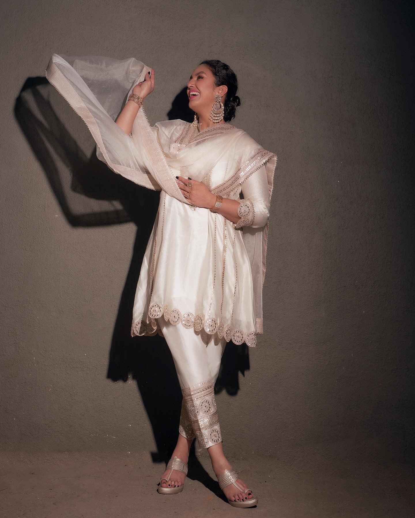 Huma Qureshi In Kurta Set