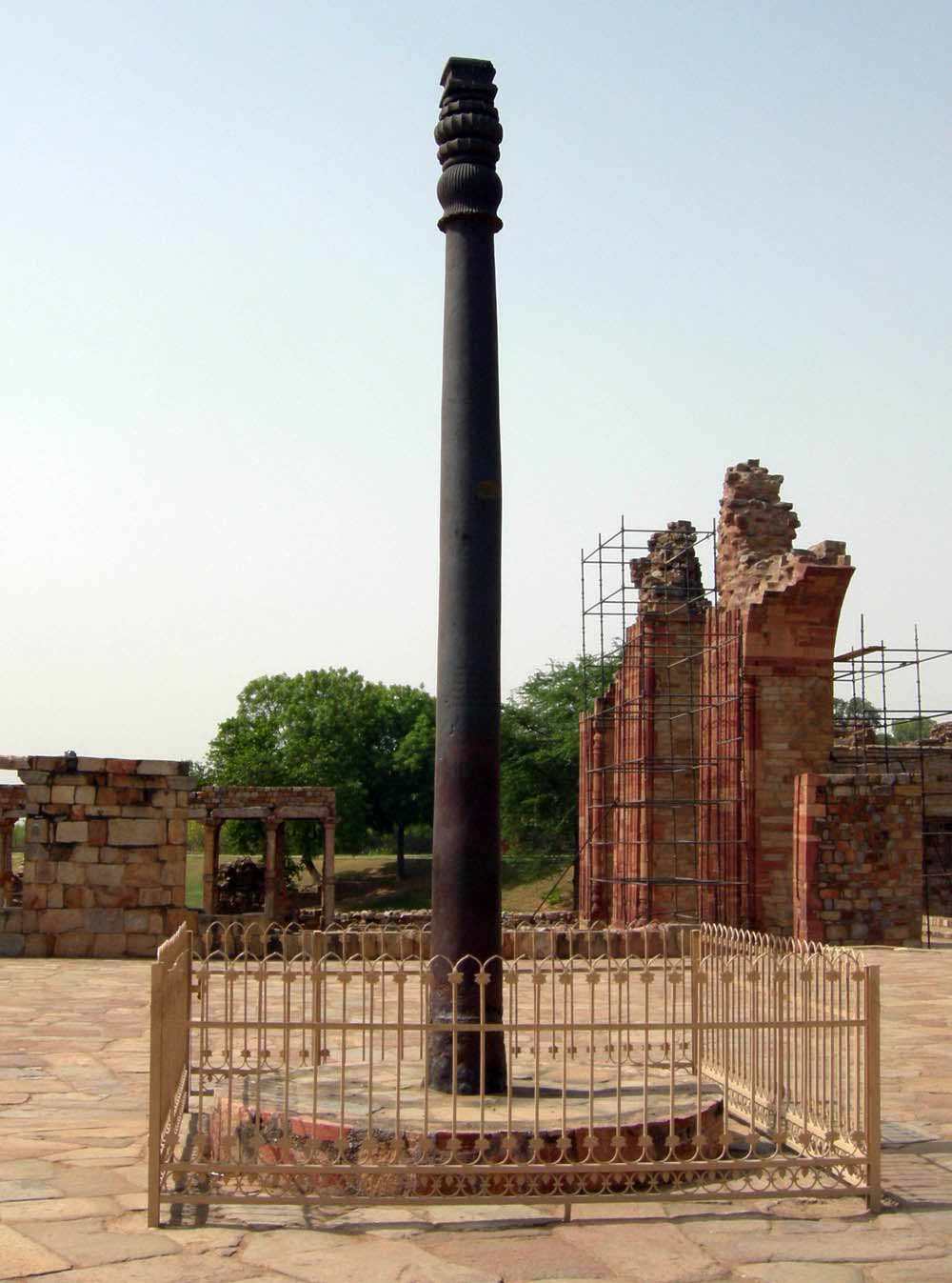 Iron Pillar, Delhi