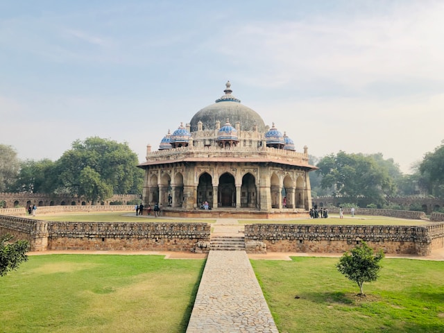 Isa Khan Tomb