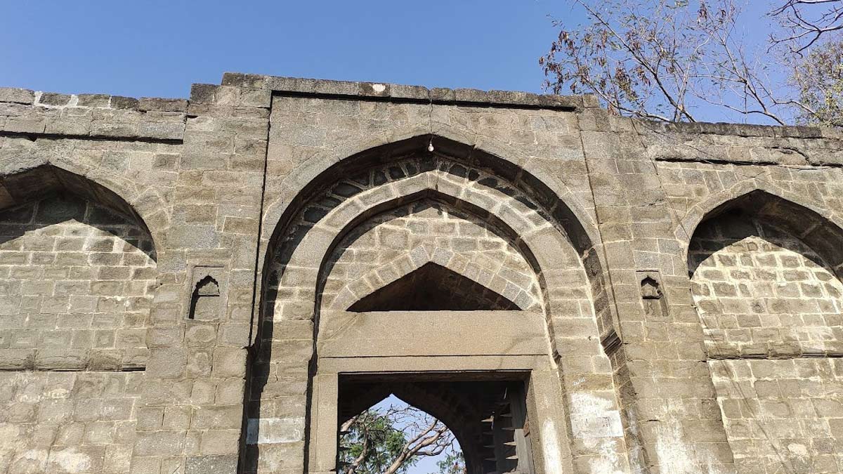 Shivneri fort junnar