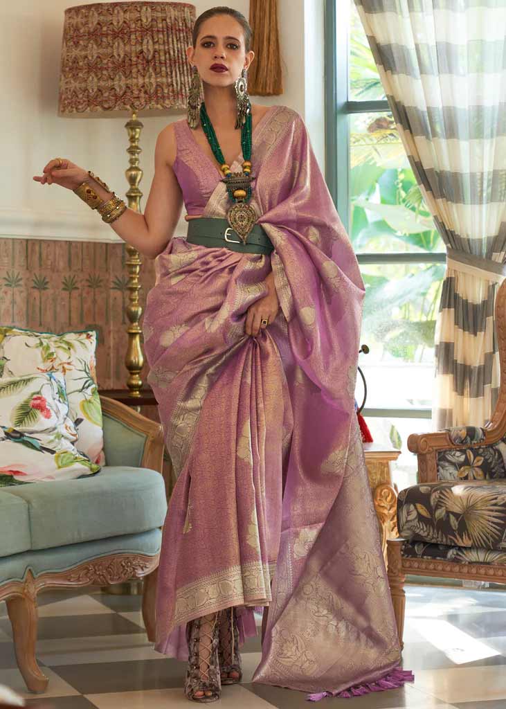 belt with silk saree