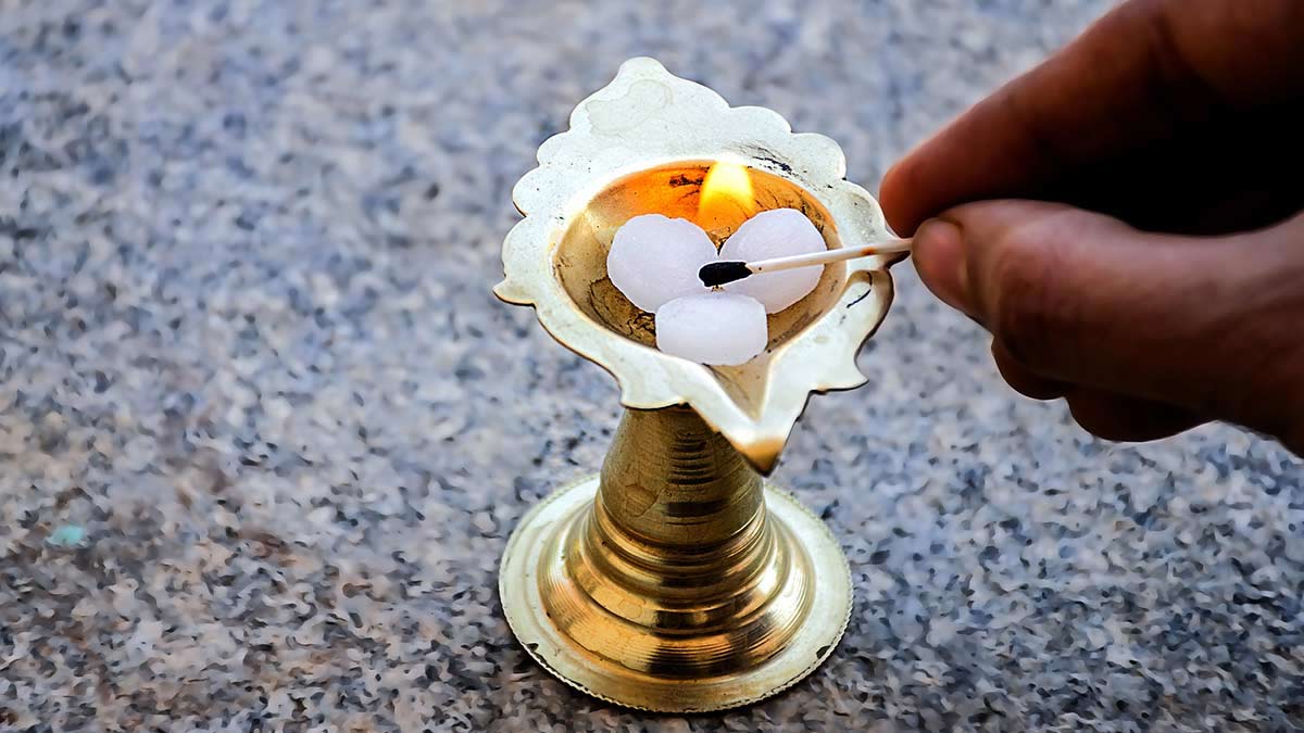 camphor astro tips for basant panchami