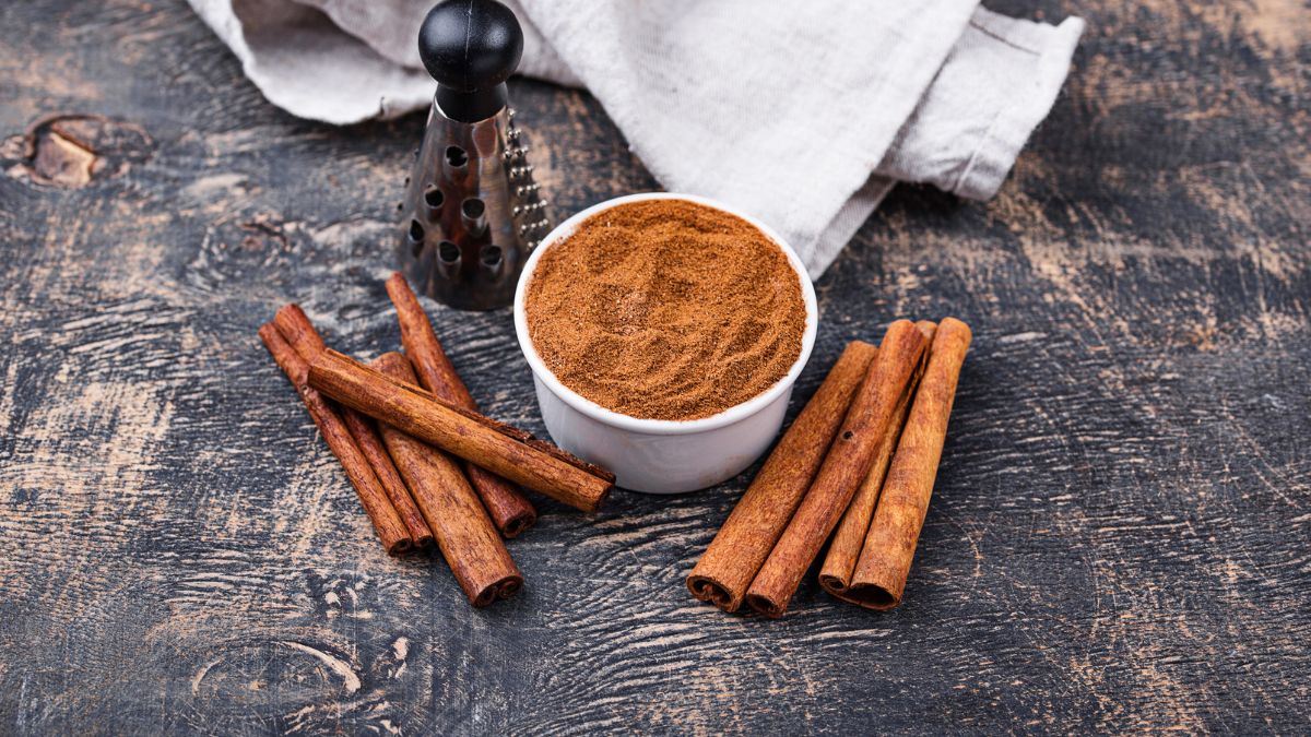 Know How Burning Camphor With Cinnamon Can Help You Pacify Planets In