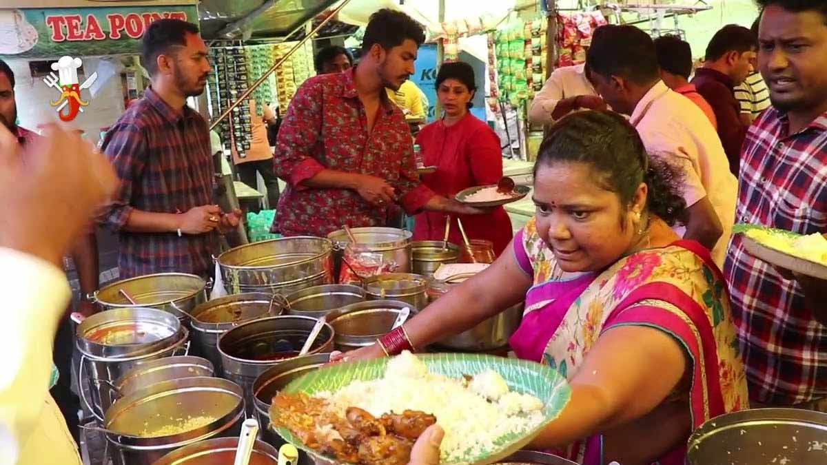 kumari aunty food stall