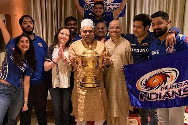 mukesh ambani nita ambani astrologer