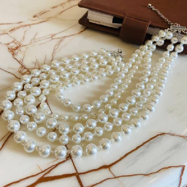 pearl necklace