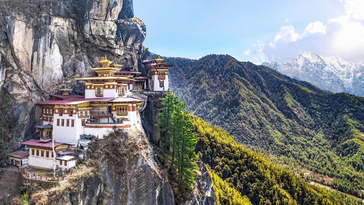 things to know before visiting bhutan