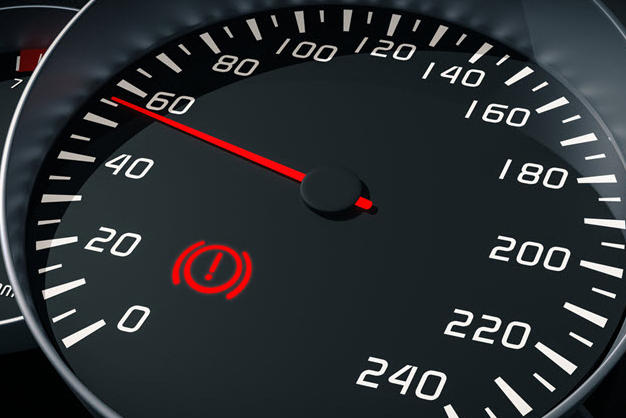 what is the meaning of different colours on car dashboard