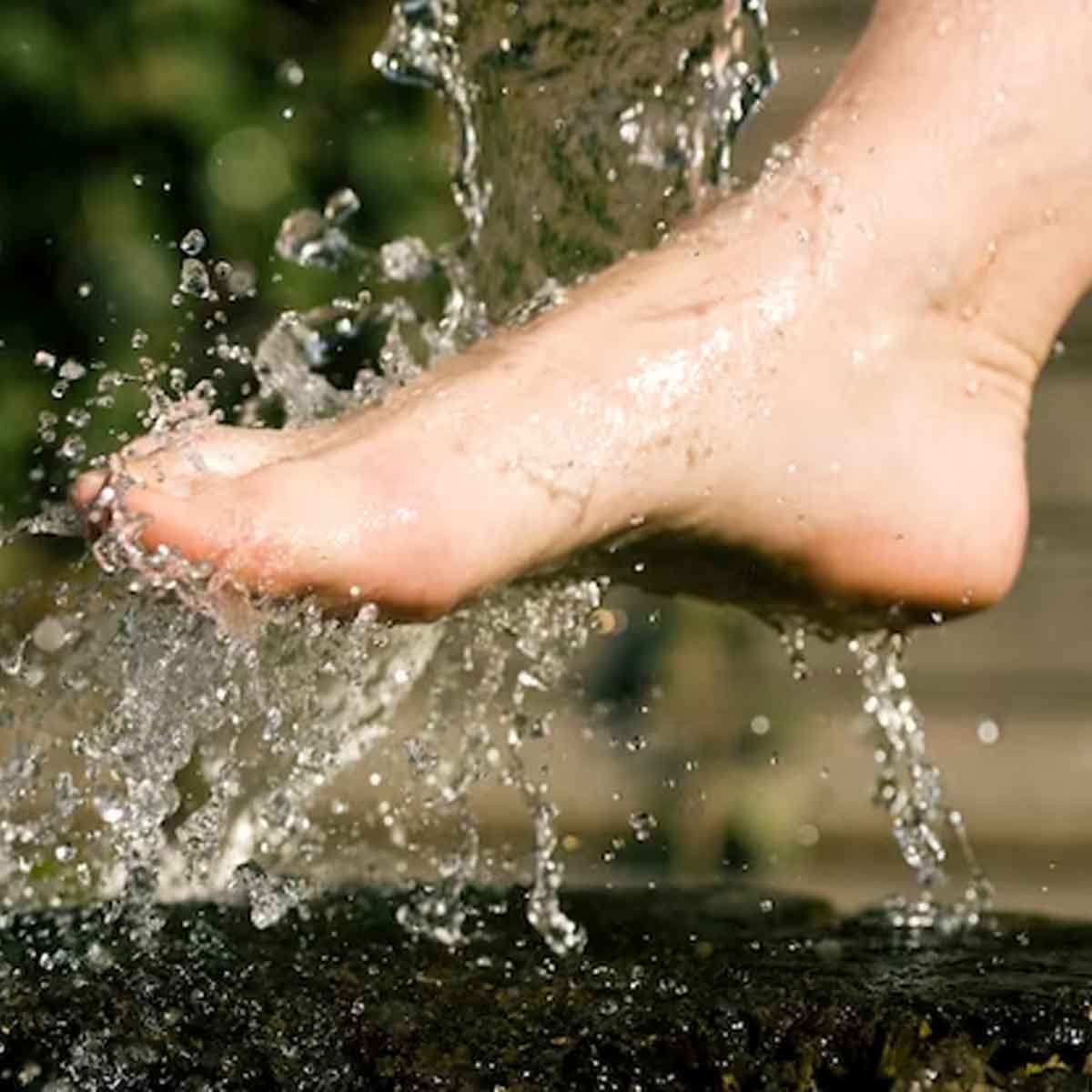 why should wash feet in temple