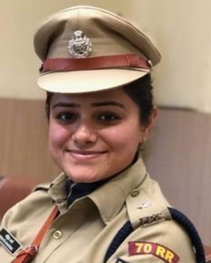 IPS Mohita sharma success story in hindi