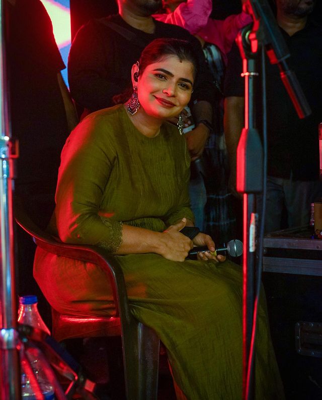 Who Is Chinmayi Sripaada