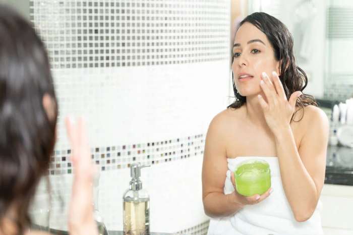 aloe vera apply skin