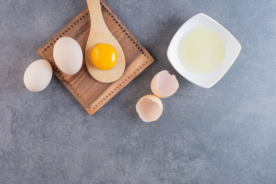 ande ki jardi white kyu hoti hai