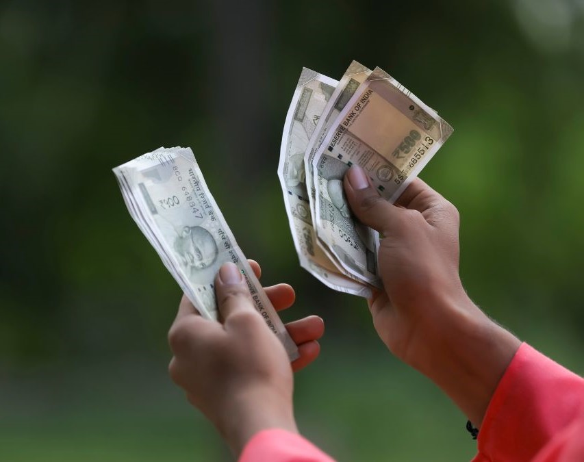 astro tips for money