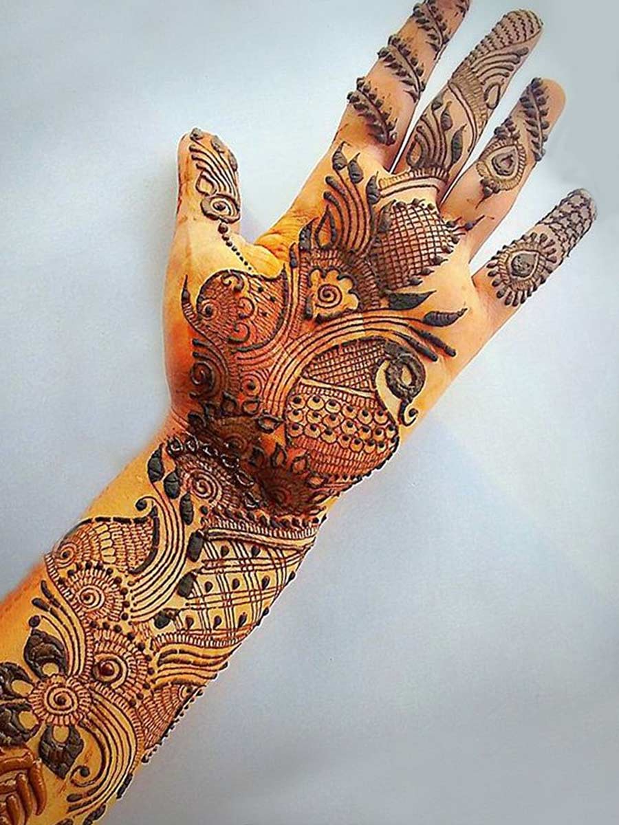 bail mehndi for fat hands