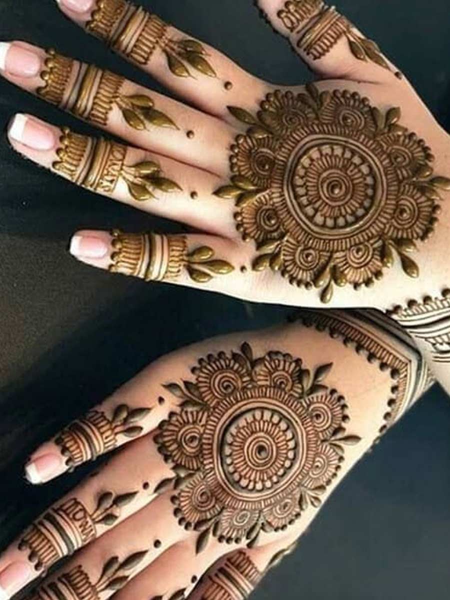 circle mehndi for heavy hands
