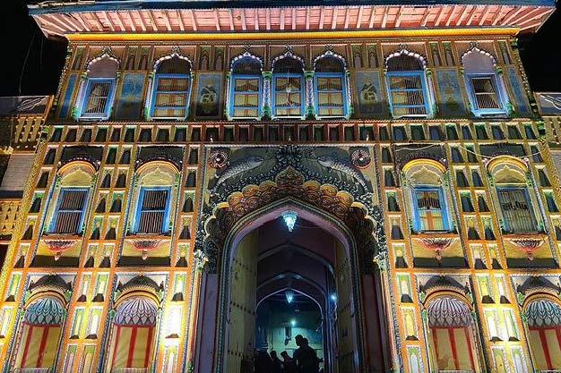 dashrath mahal ayodhya in hindi