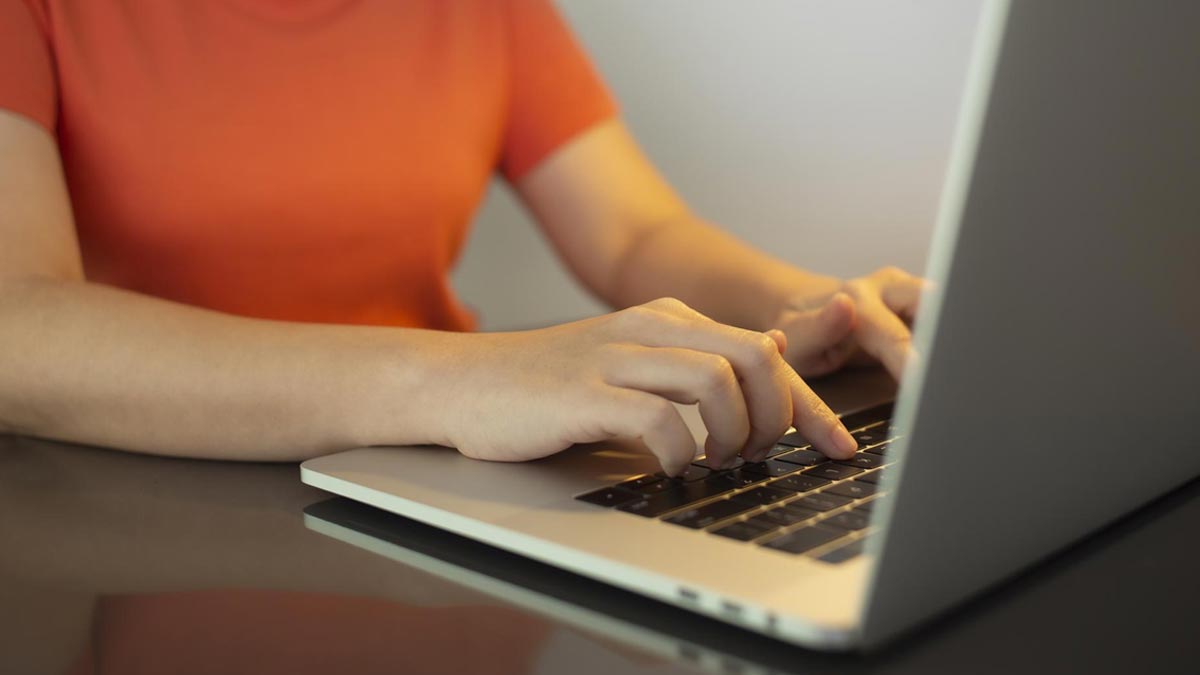 how do make my old laptop run faster