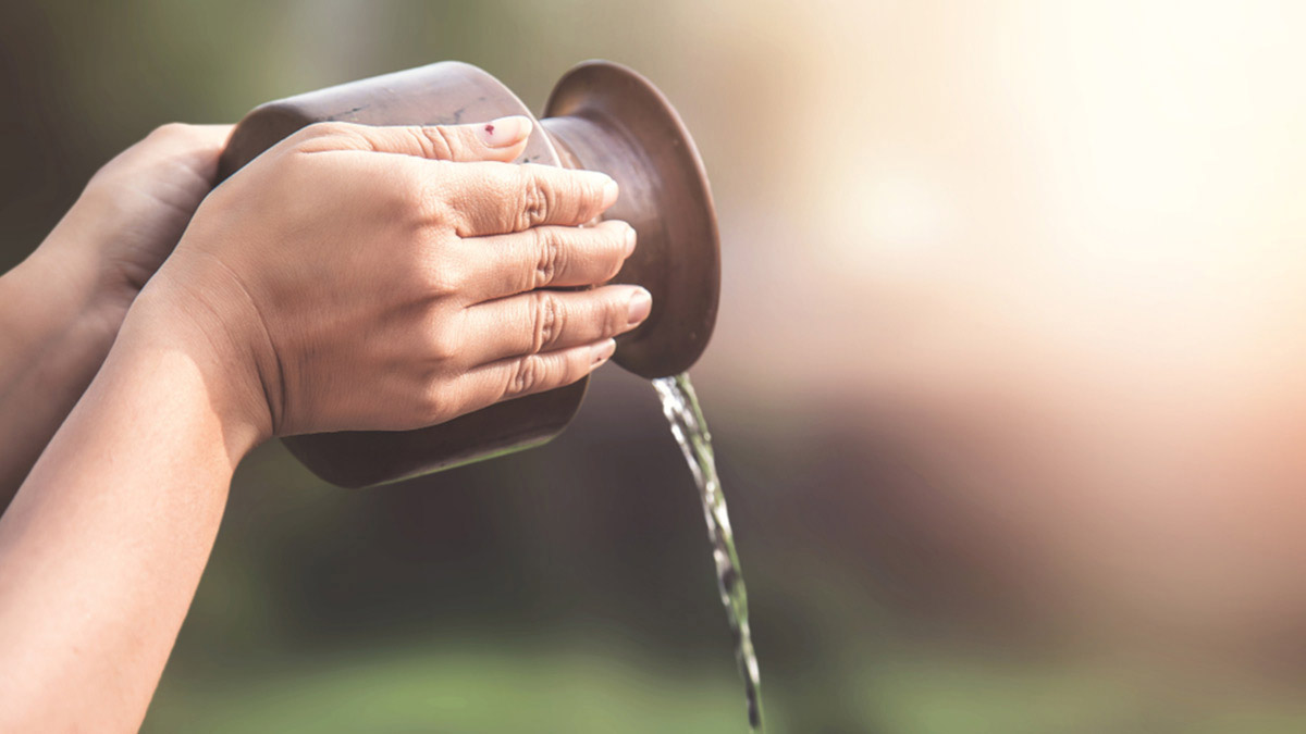 time to offer water to sun on makar sankranti