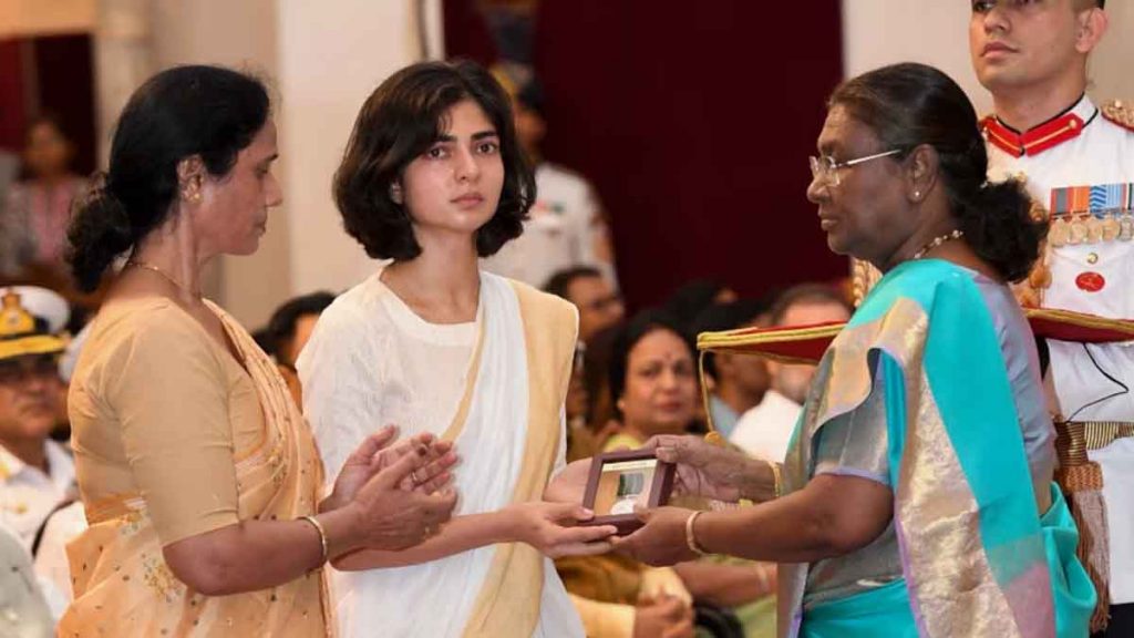 Captain Anshuman Singh parents allegations x