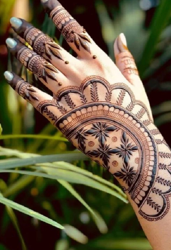 Modern Mehndi Design