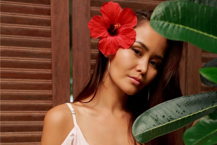 best hibiscus hair oil to control hair fall