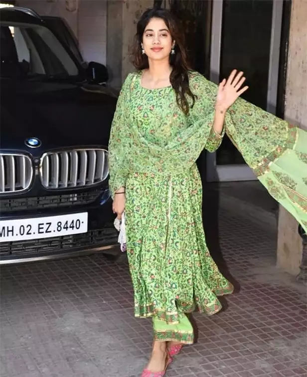 green anarkali