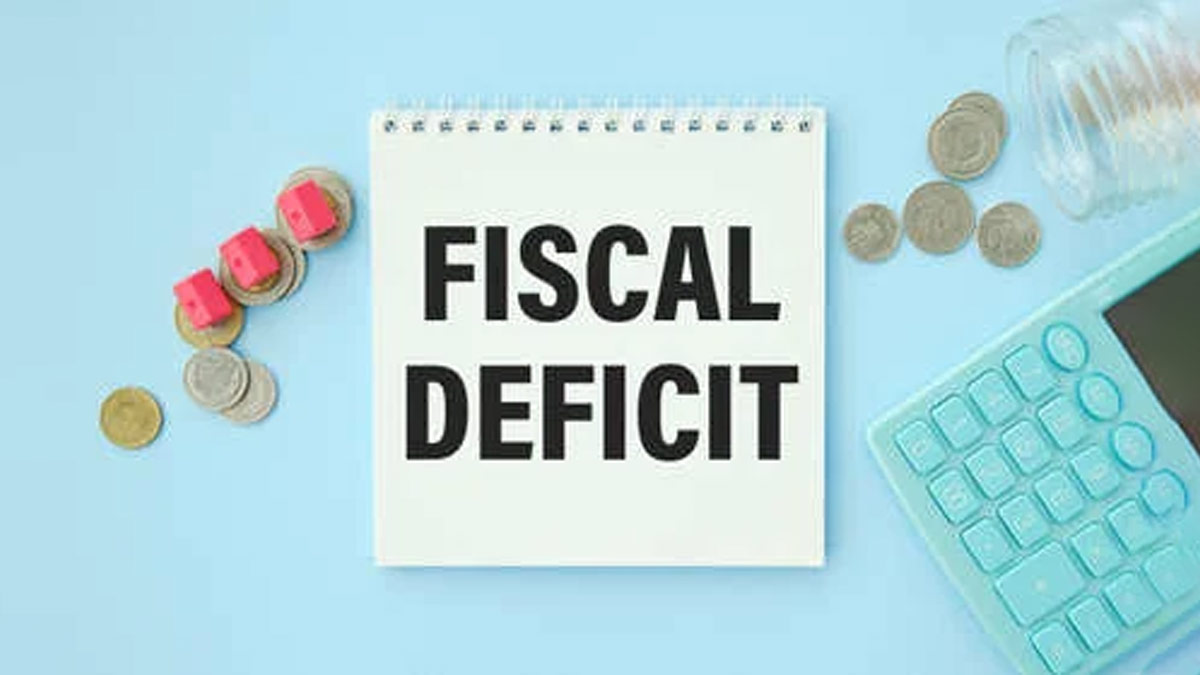 hindi meaning of fiscal deficit